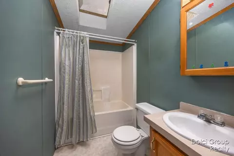 Bath - 272 S Webster, White Cloud, MI 49349 photo 2 of 4