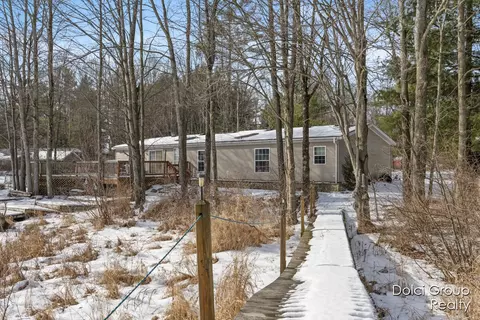 Other - 272 S Webster, White Cloud, MI 49349 photo 6 of 11