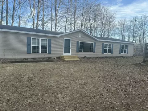 Exterior - 272 S Webster, White Cloud, MI 49349 photo 1 of 1