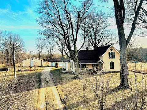 71363 24th, South Haven, MI 49090
