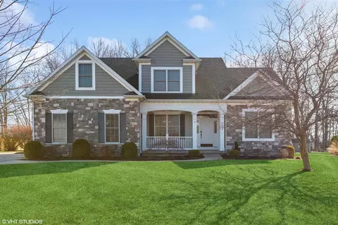 1854 Carlisle, Saint Joseph, MI 49085