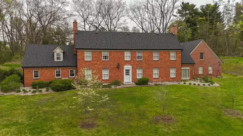 26937 Dutch Settlement, Dowagiac, MI 49047