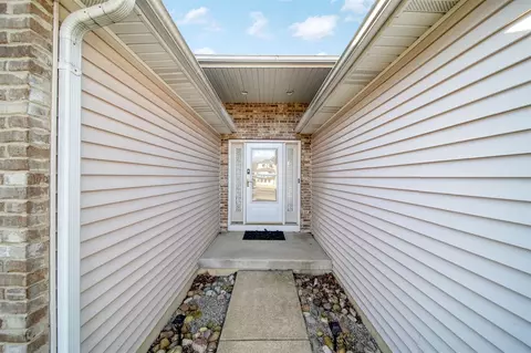 1026 Engelhardt Strasse, Jackson, MI 49201 photo 38