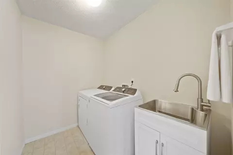 1026 Engelhardt Strasse, Jackson, MI 49201 photo 16
