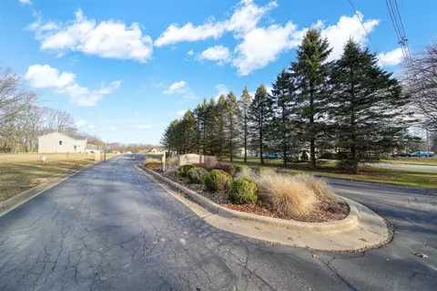 1026 Engelhardt Strasse, Jackson, MI 49201 photo 4