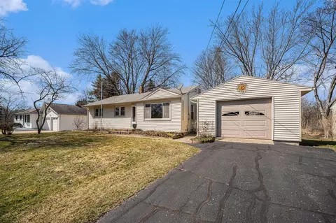 321 Gingham, Portage, MI 49002