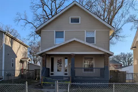 462 Adams, Grand Rapids, MI 49507