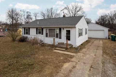 218 Outer, Ypsilanti, MI 48198