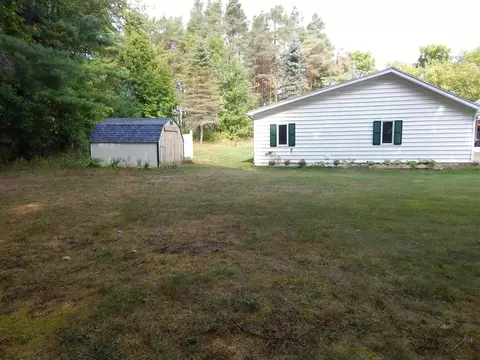 Exterior - 8935 35th, Remus, MI 49340 photo 11 of 14