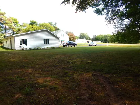 Exterior - 8935 35th, Remus, MI 49340 photo 10 of 14