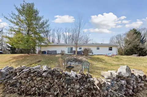 Exterior - 2209 Beck, Howell, MI 48843 photo 7 of 10