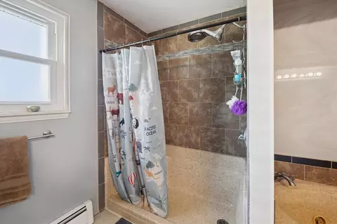 Bath - 2209 Beck, Howell, MI 48843 photo 2 of 3