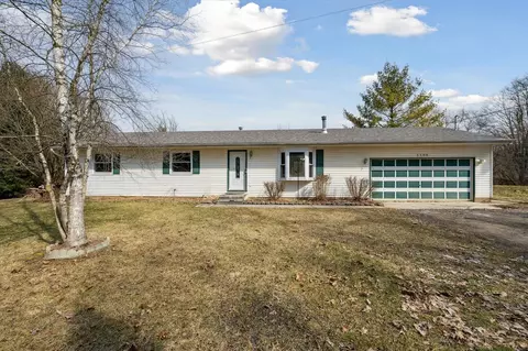 2209 Beck, Howell, MI 48843