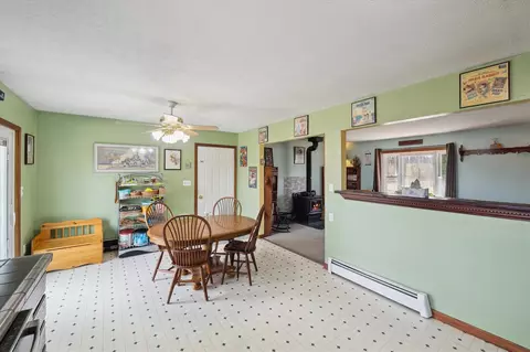 Dining - 2209 Beck, Howell, MI 48843 photo 1 of 1