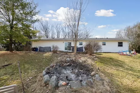 Exterior - 2209 Beck, Howell, MI 48843 photo 8 of 10