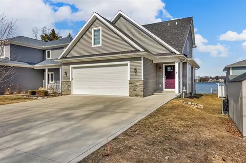 342 Wyoming, Brooklyn, MI 49230