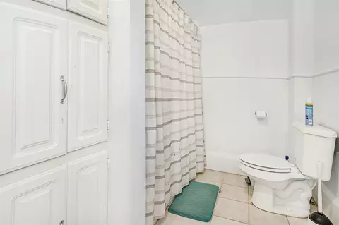 Bath - 560 S Washington, Constantine, MI 49042 photo 2 of 3