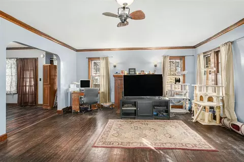 Living - 560 S Washington, Constantine, MI 49042 photo 1 of 2