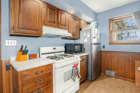 Kitchen - 560 S Washington, Constantine, MI 49042 photo 2 of 2