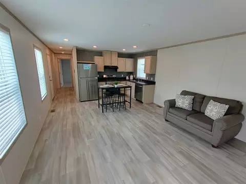 394 12th, Plainwell, MI 49080 photo 3