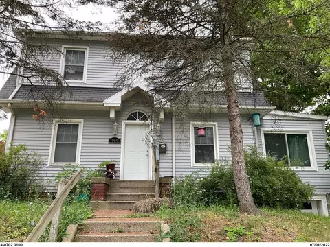 900 Williams, Jackson, MI 49203