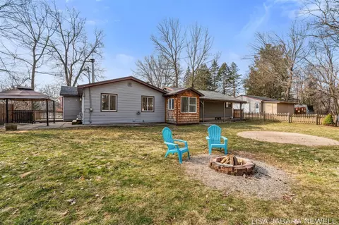 165 Mabel, Comstock Park, MI 49321