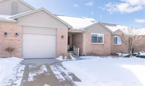 613 Bristol, Chelsea, MI 48118