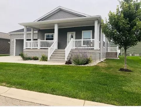 5680 Kingsley, Rockford, MI 49341