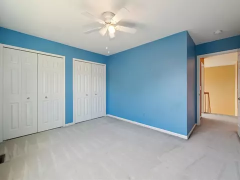 Bedroom - 2086 Cliffside, Wixom, MI 48393 photo 4 of 9