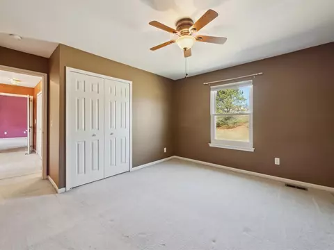 Bedroom - 2086 Cliffside, Wixom, MI 48393 photo 6 of 9