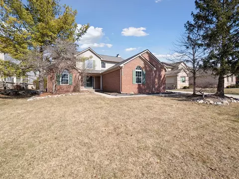 Exterior - 2086 Cliffside, Wixom, MI 48393 photo 2 of 7