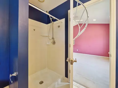 Bath - 2086 Cliffside, Wixom, MI 48393 photo 5 of 6