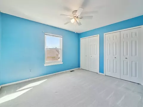 Bedroom - 2086 Cliffside, Wixom, MI 48393 photo 3 of 9