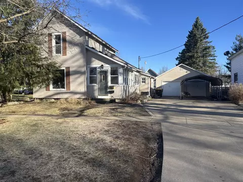 738 W W Grn, Marshall, MI 49068