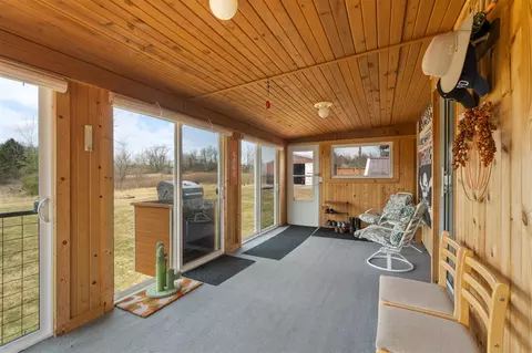 7426 Cooper, Jackson, MI 49201 photo 12