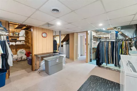 7426 Cooper, Jackson, MI 49201 photo 23