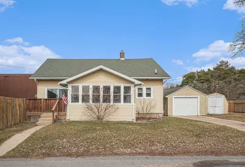 15 Daniel, Kentwood, MI 49548