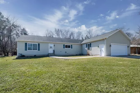 2600 Paulmar, Saint Joseph, MI 49085