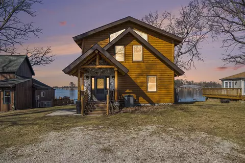 752 N Union City, Coldwater, MI 49036