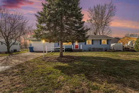 220 Alexander, Battle Creek, MI 49014