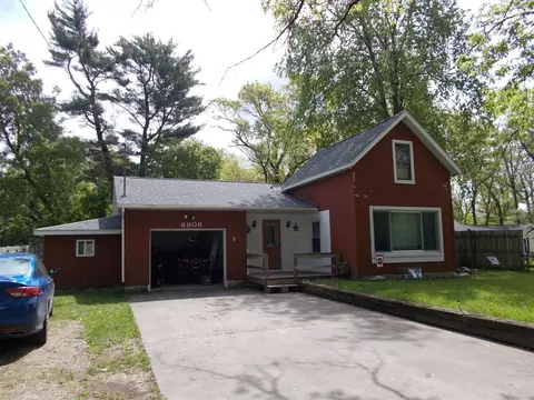 8808 Ward, Holton, MI 49425