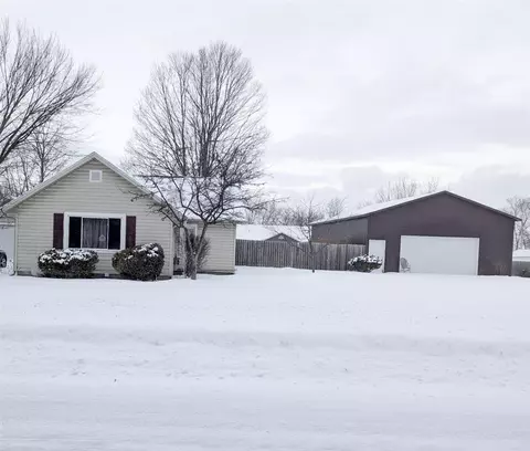 42 State, Middleville, MI 49333