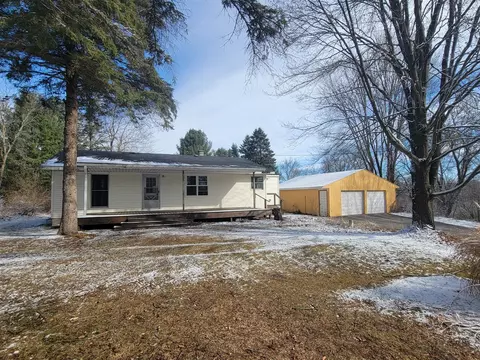 2222 Eisenhower, Six Lakes, MI 48886