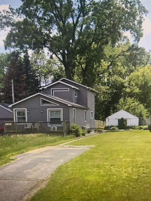 33989 Orangelawn, Livonia, MI 48150