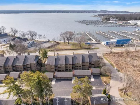 1763 Ottawa Bch, Holland, MI 49424