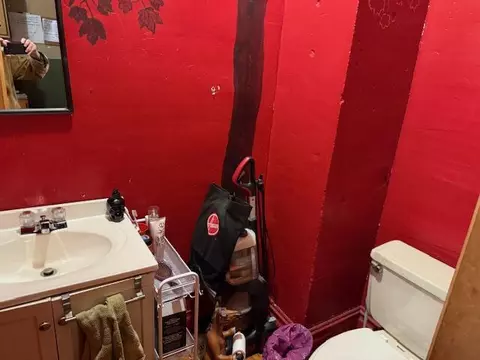 Bath - 661 E Main, Edmore, MI 48829 photo 1 of 2