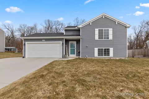 10865 Autumn Oak, Lowell, MI 49331