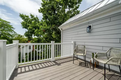Exterior - 401 Ridgeway, Saint Joseph, MI 49085 photo 8 of 20