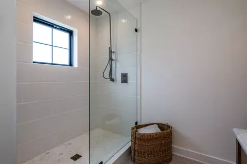 Bath - 401 Ridgeway, Saint Joseph, MI 49085 photo 2 of 10
