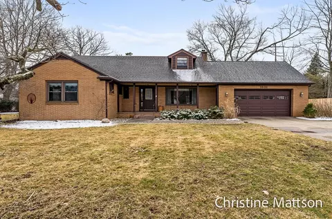 1831 Belmont, Norton Shores, MI 49441